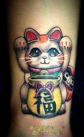 Hình xăm thần tài mèo may mắn mẫu của Nhật