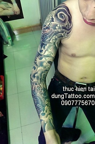 xam het canh tay ca chep trang den dep nhat 2 thuc hien dungtattoo 0907775670