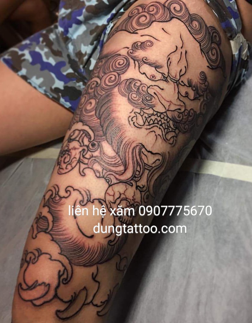 Hình xăm kín hết chân thực hiện tại dũng tatoo 0907775670